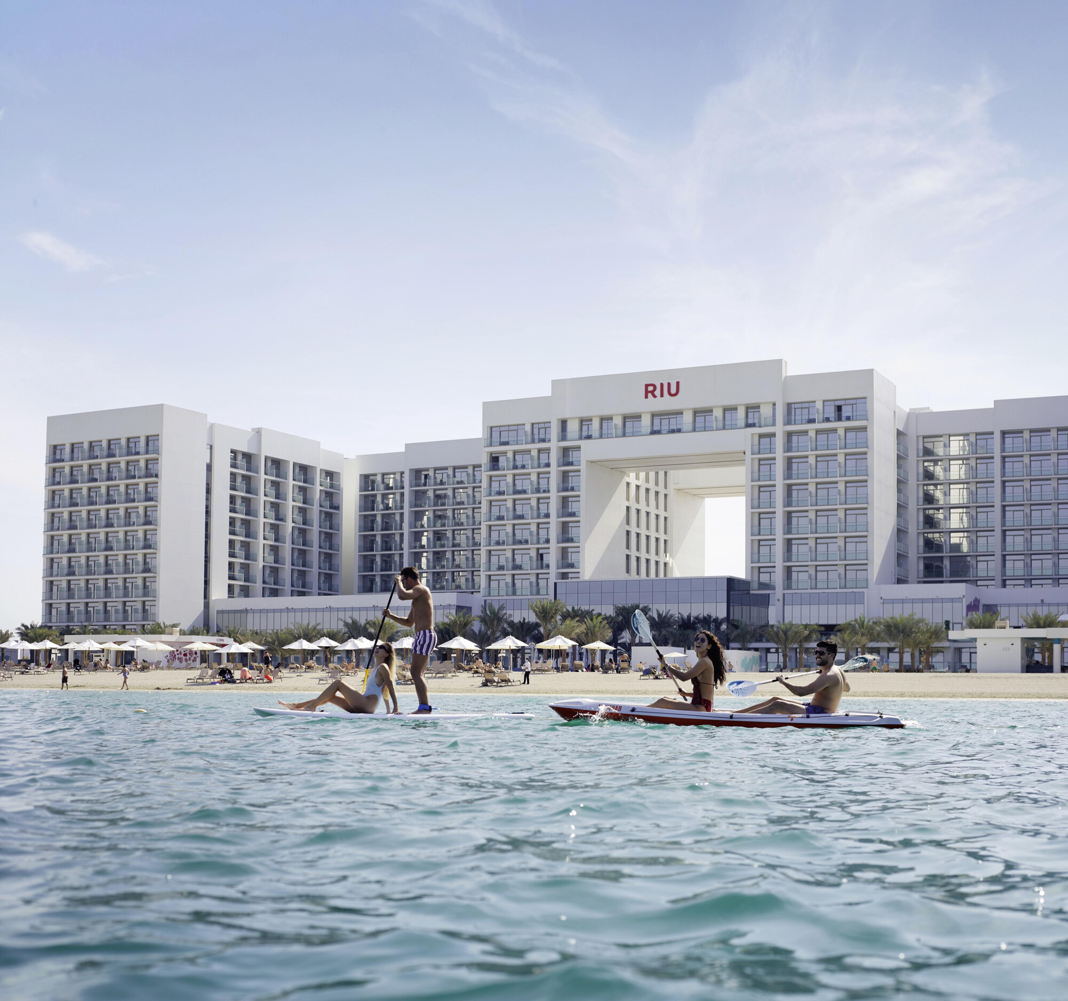 Riu Dubai Hotel Exterior foto